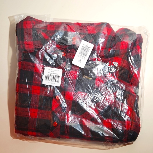 ❤️NWT VINTAGE TORRID SHIRT - MINNIE MICKEY MOUSE PLAID LONG SLEEVE BUTTON UP - Picture 3 of 9